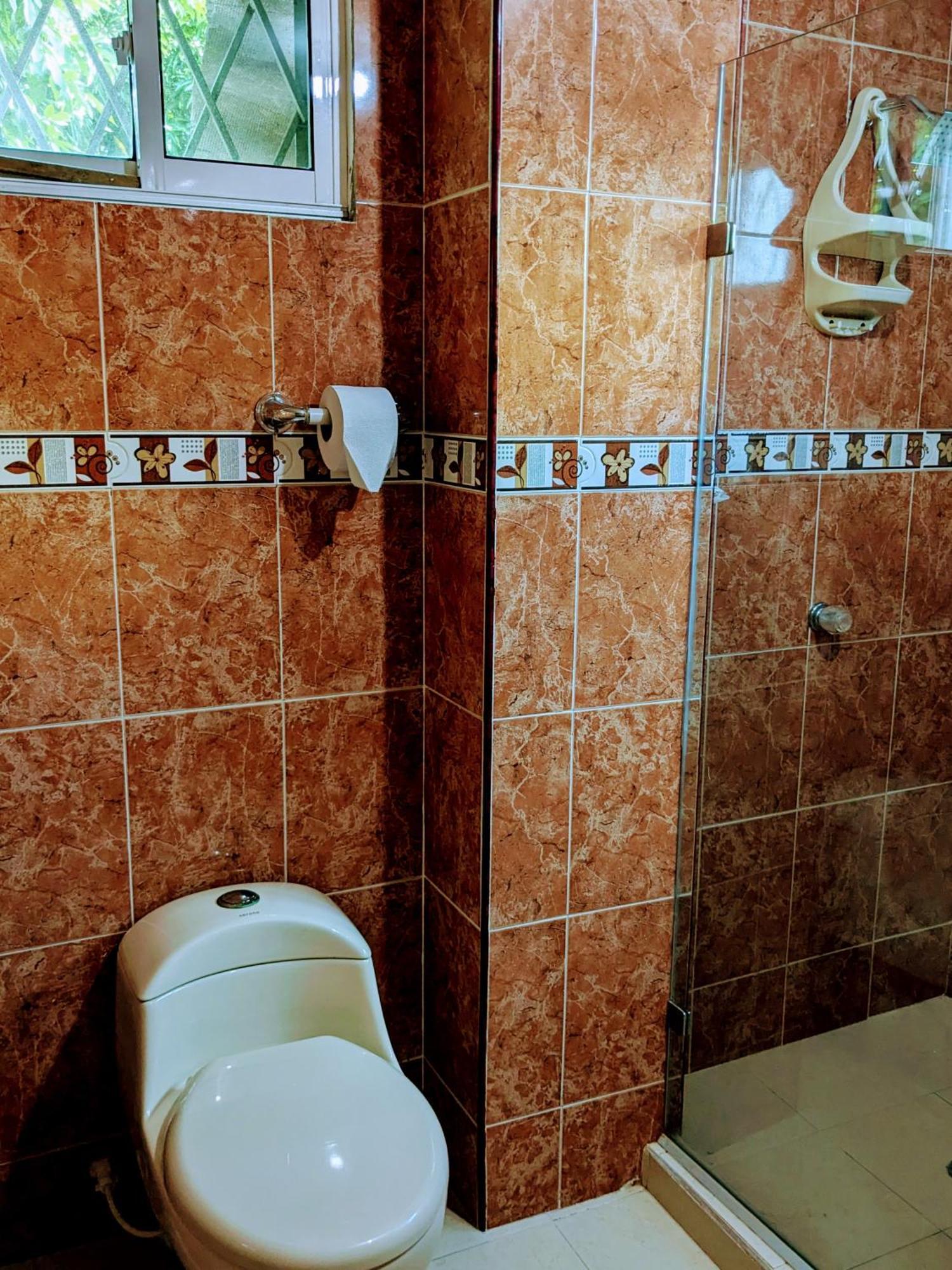Homestay Me Quedo Aqui, Privado Y Cerca Del Aeropuerto